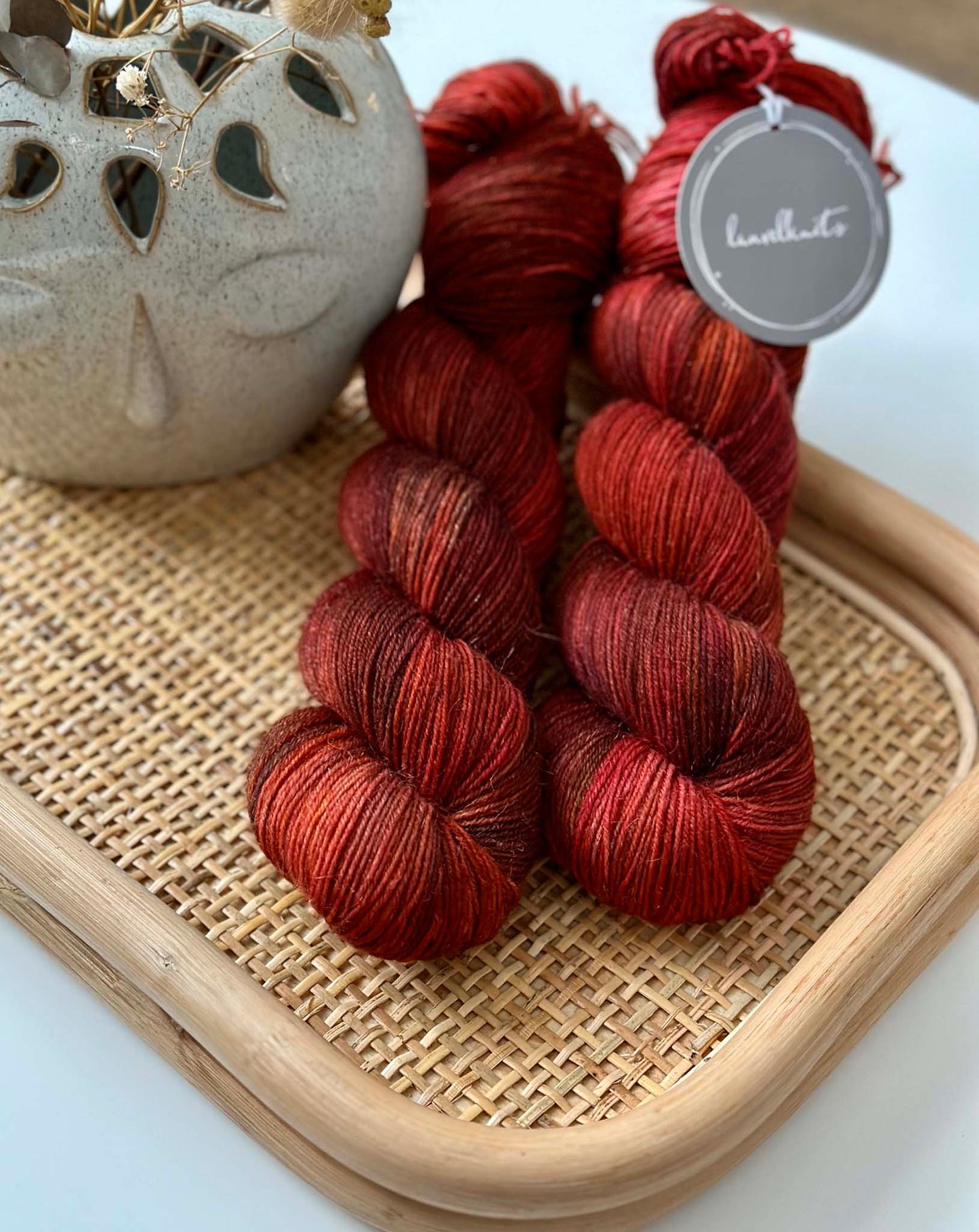 KiMo Sock Yarn - Redhanded
