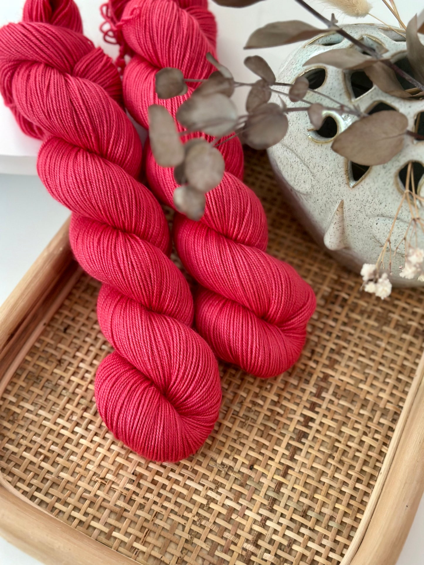BFL Silky Sock lanka - Raspberry Sorbet