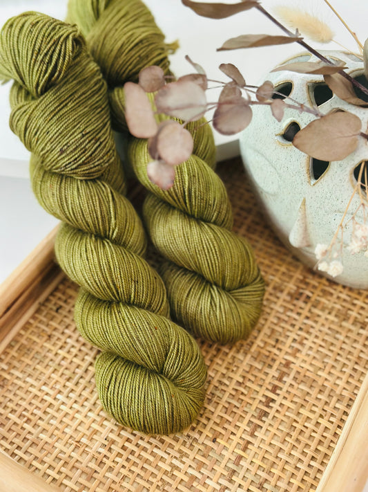 BFL Silky Sock lanka - Soft Pistachio