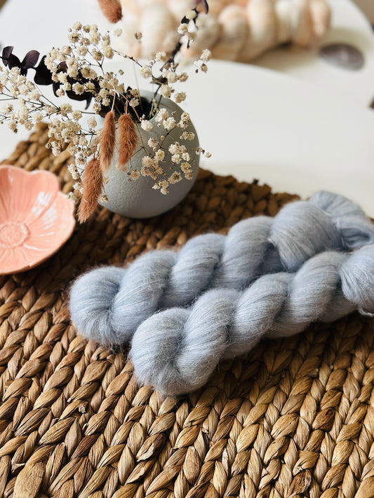 Udu Lite Yarn - Periwinkle