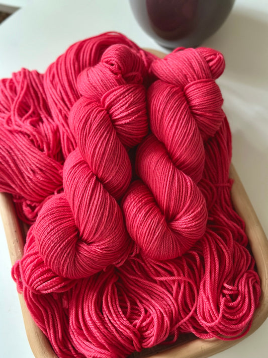 SuperSock DK lanka - Raspberry Sorbet